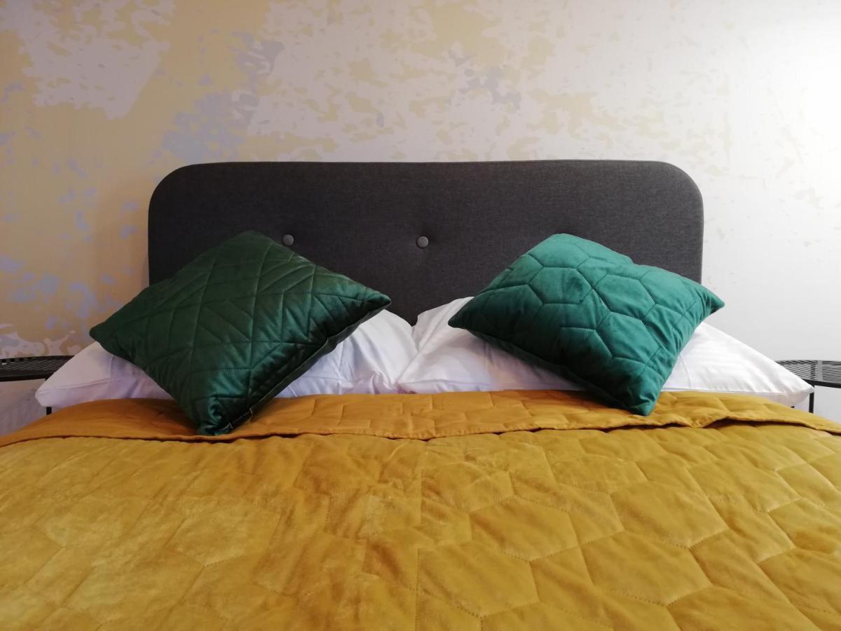 Gold Apartament بوتسك المظهر الخارجي الصورة
